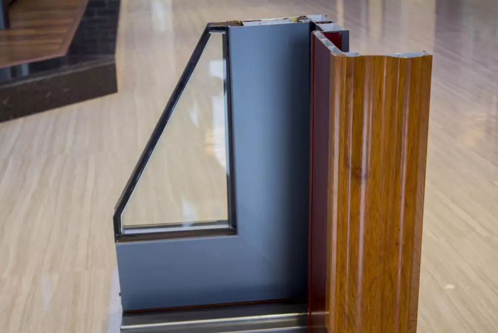 純正血統(tǒng)，歐洲時刻的富軒門窗