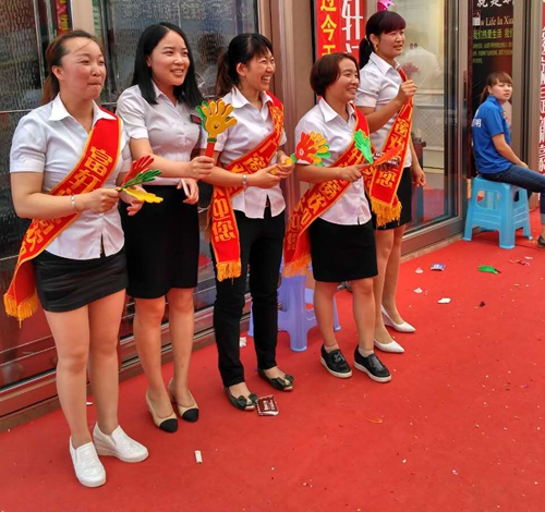 祝賀富軒門窗斬獲十九單，赫章家居建材博覽會(huì)完美落幕
